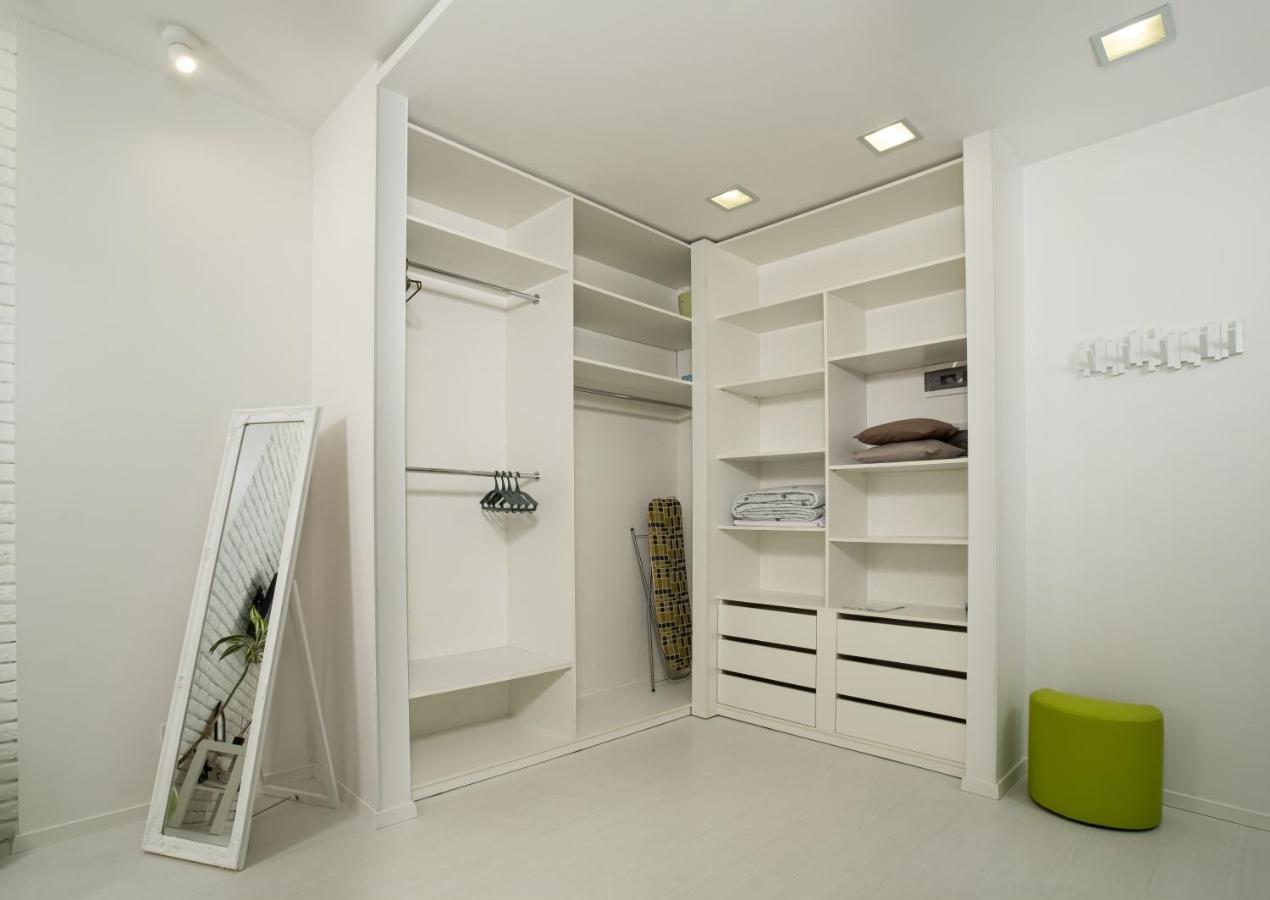 White Attic Apartment 오데사 외부 사진